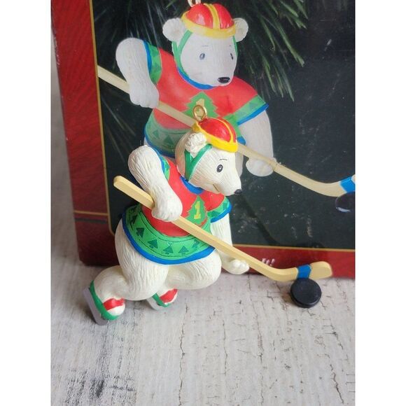Carlton Cards goal for it! ornament Xmas - Picture 1 of 6